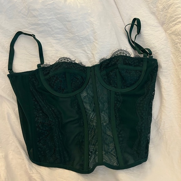 Dealmore corset top - Picture 4 of 5